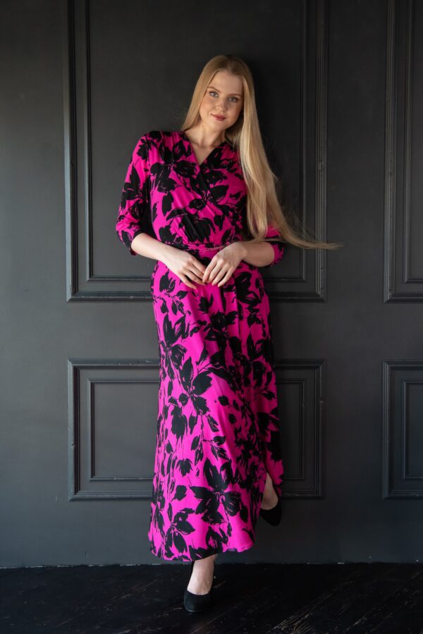 DN240801_VISCARIA_40 wrap dress